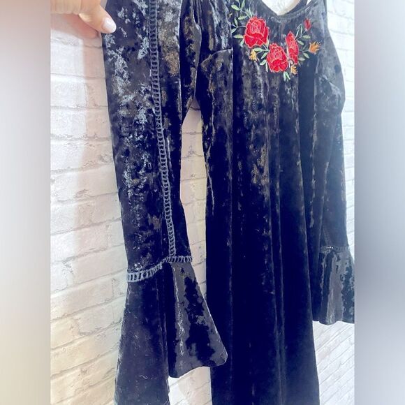 Disney Black Velvet Coco Dress Size S - Picture 4 of 7